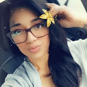 Meet your Posher, Dolores